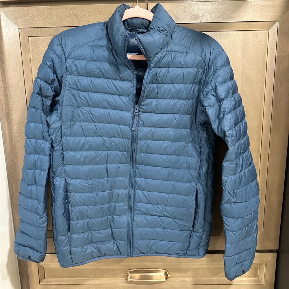 Uniqlo Ultra Light Down Jacket Size Small